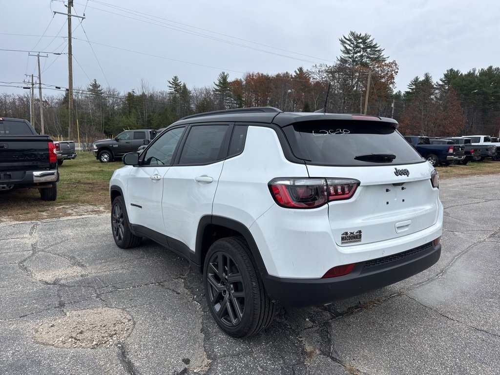 New 2026 Jeep Compass LIMITED ALTITUDE 4X4 Sport Utility