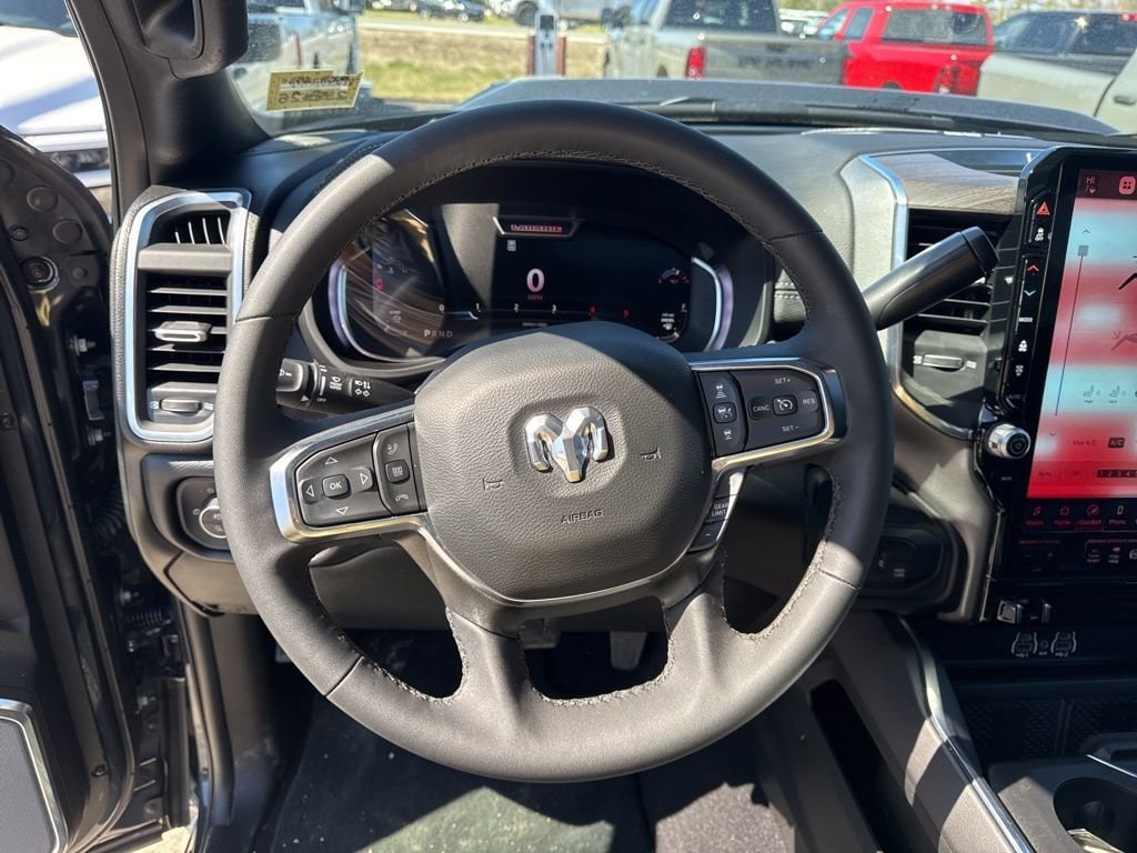 2025 RAM 2500 Laramie - Photo 15