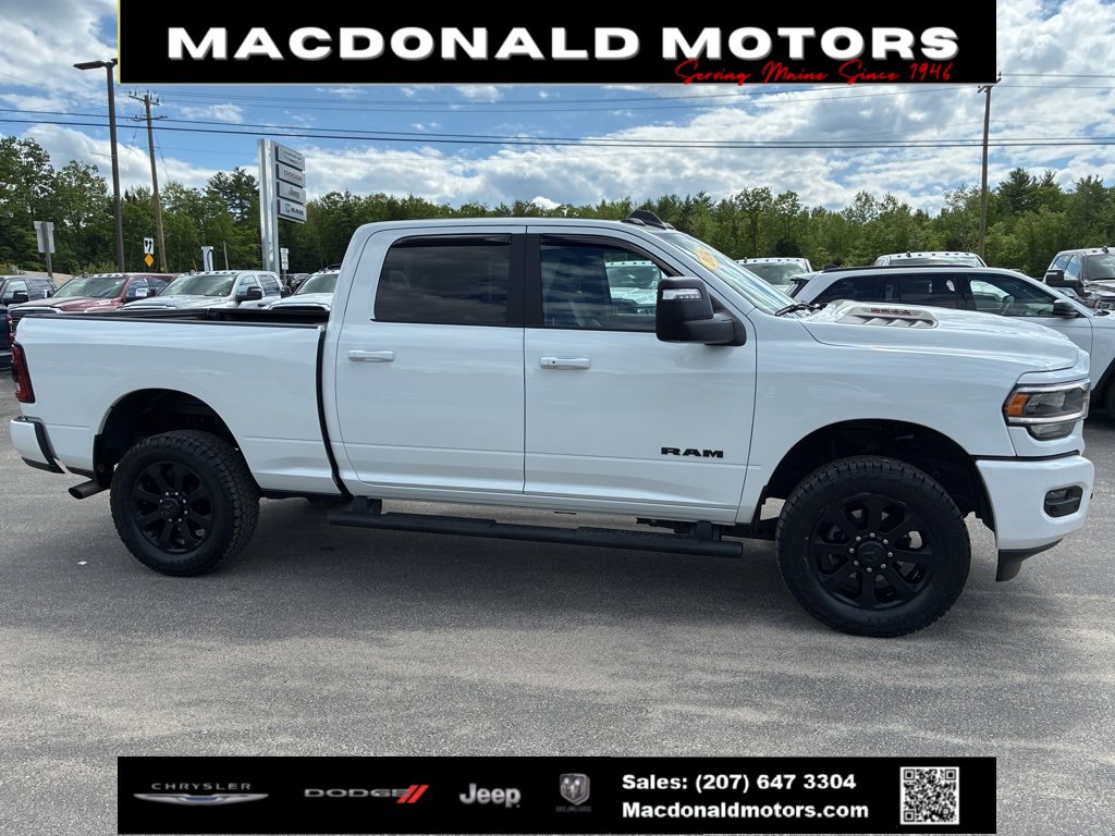 2024 Ram 2500 Laramie photo 4