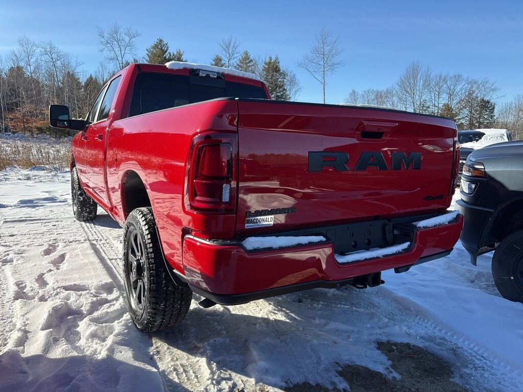 New 2026 Ram 2500 LARAMIE CREW CAB 4X4 6'4 BOX Pickup
