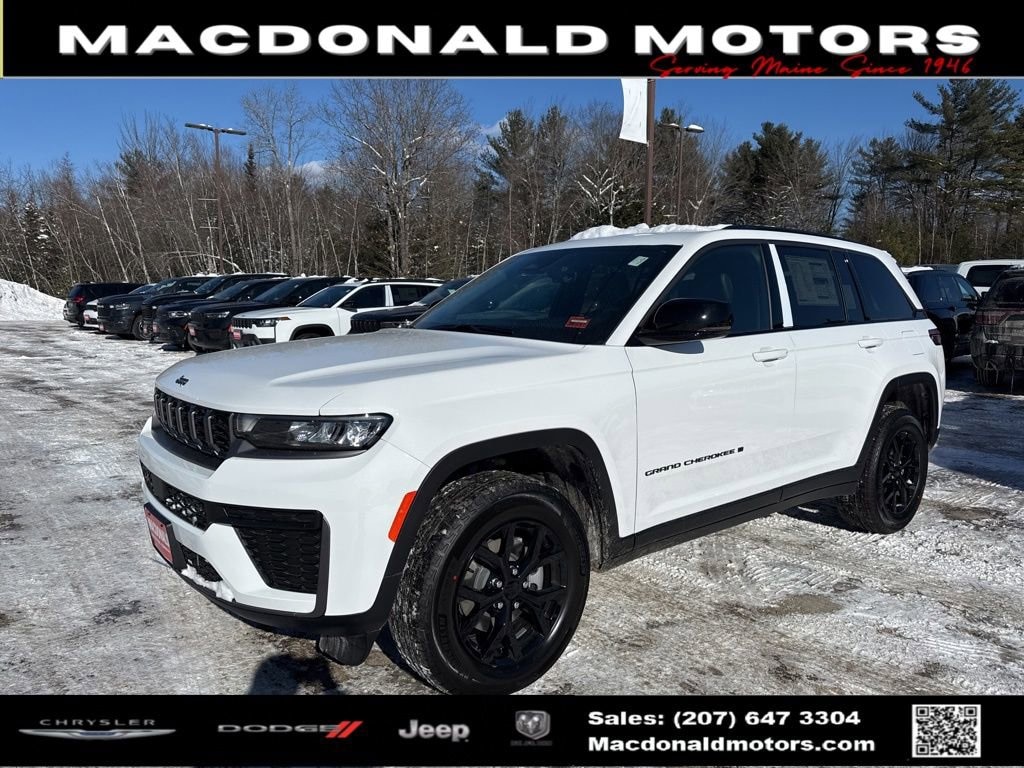 New 2026 Jeep Grand Cherokee LAREDO ALTITUDE 4X4 Sport Utility