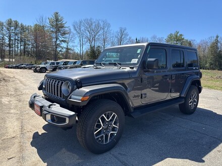 2025 Jeep Wrangler 4-DOOR SAHARA Sport Utility