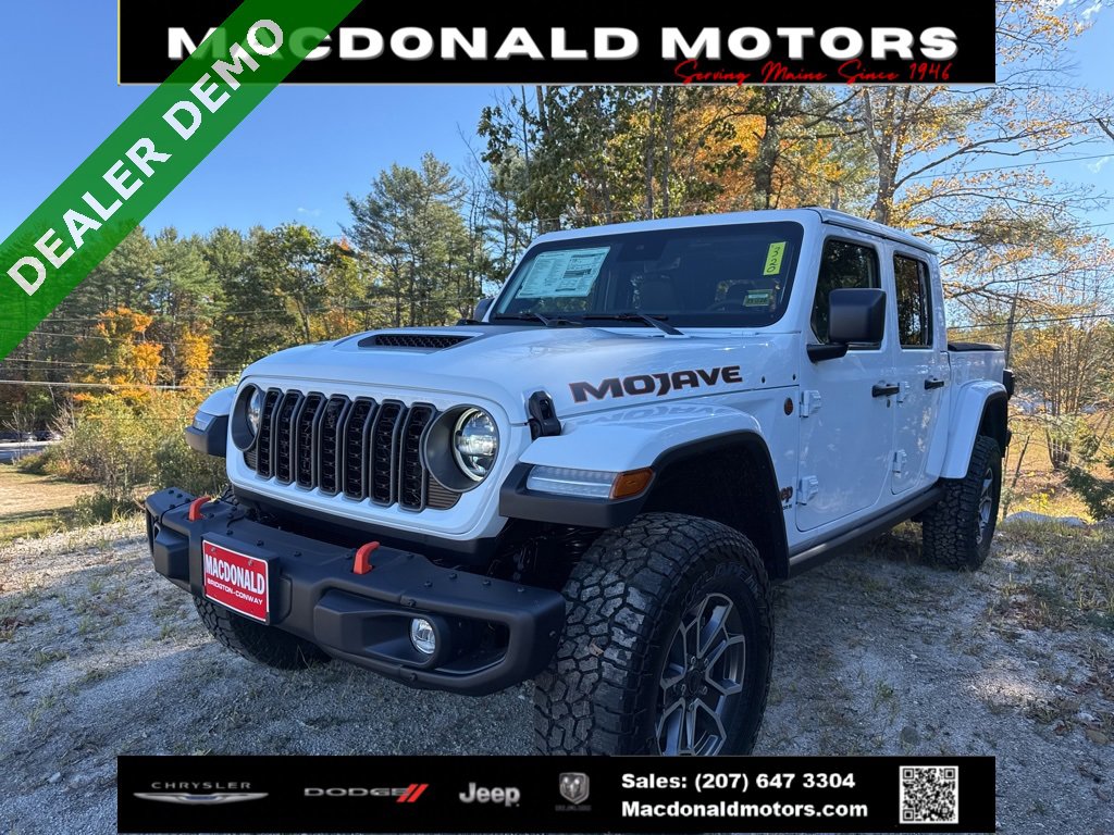2025 Jeep Gladiator Mojave X's photo