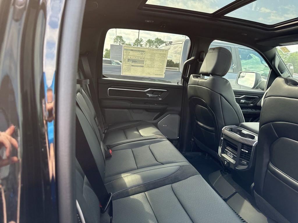 2026 RAM 1500 Laramie - Photo 9