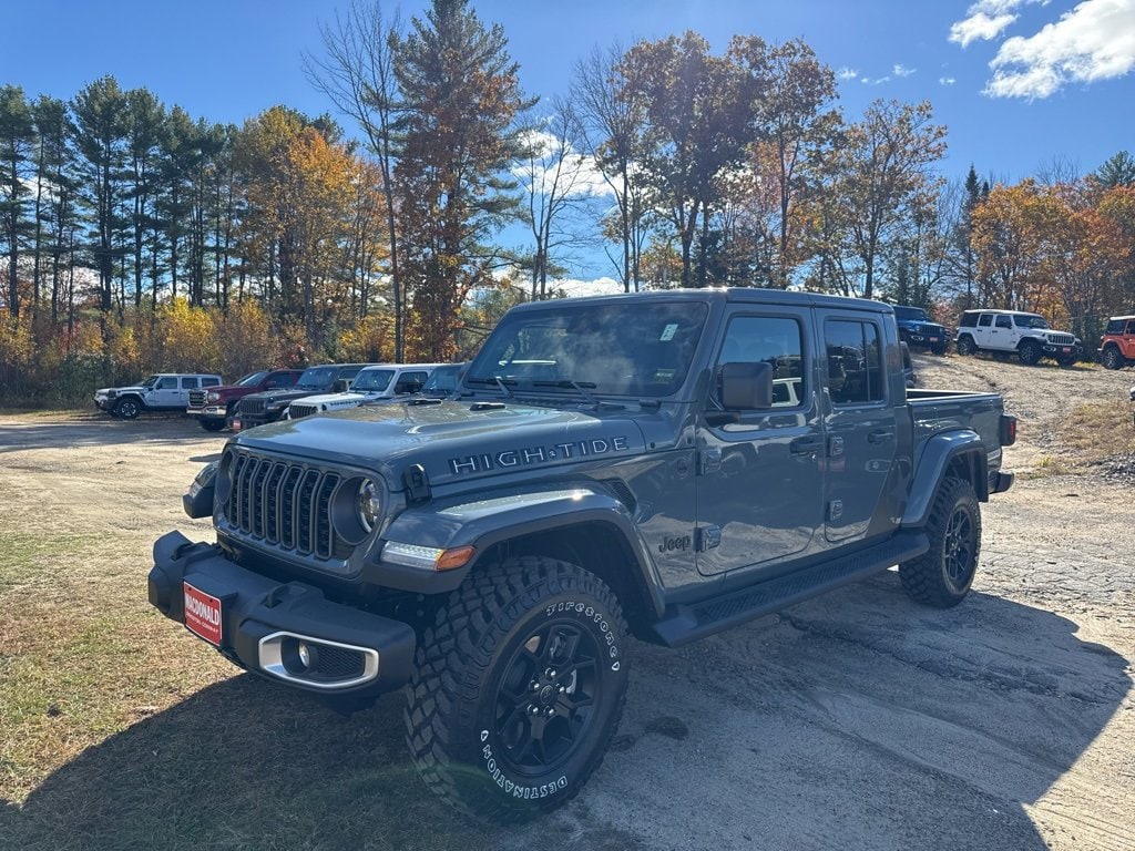 New 2025 Jeep Gladiator HIGH TIDE 4X4 Pickup