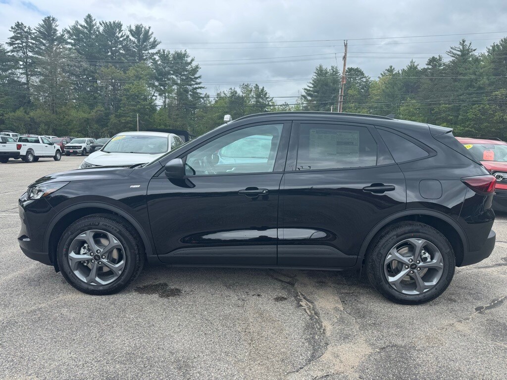 2025 Ford Escape ST-Line photo 2