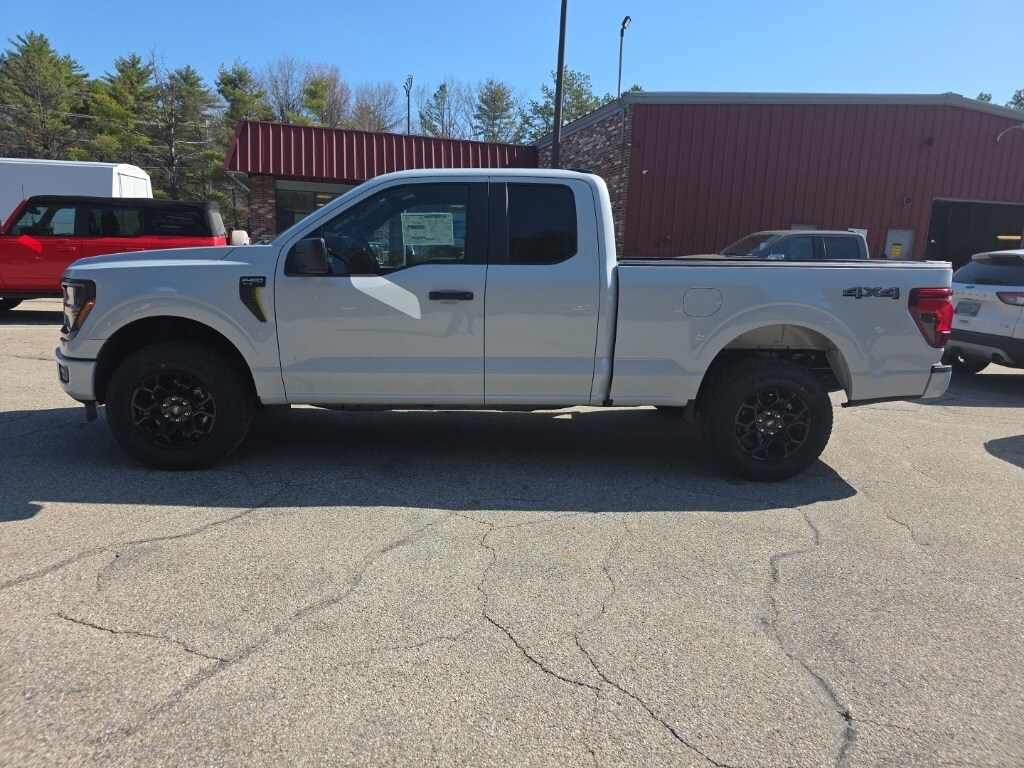 2025 Ford F-150 STX photo 2