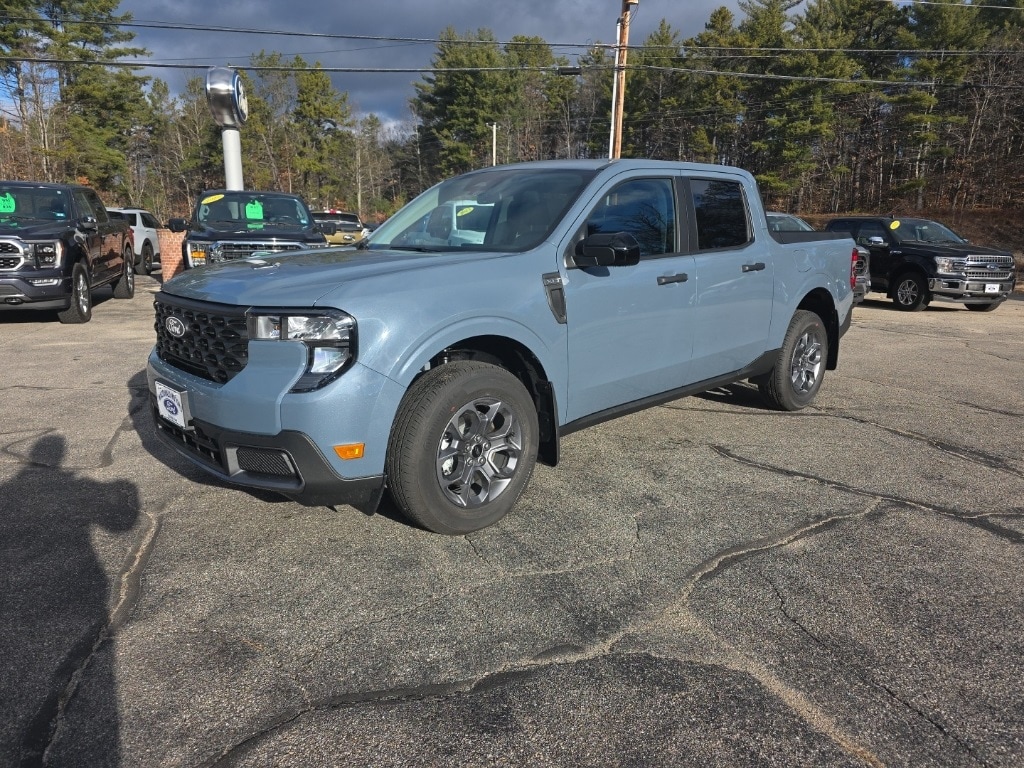 2025 Ford Maverick XLT's photo