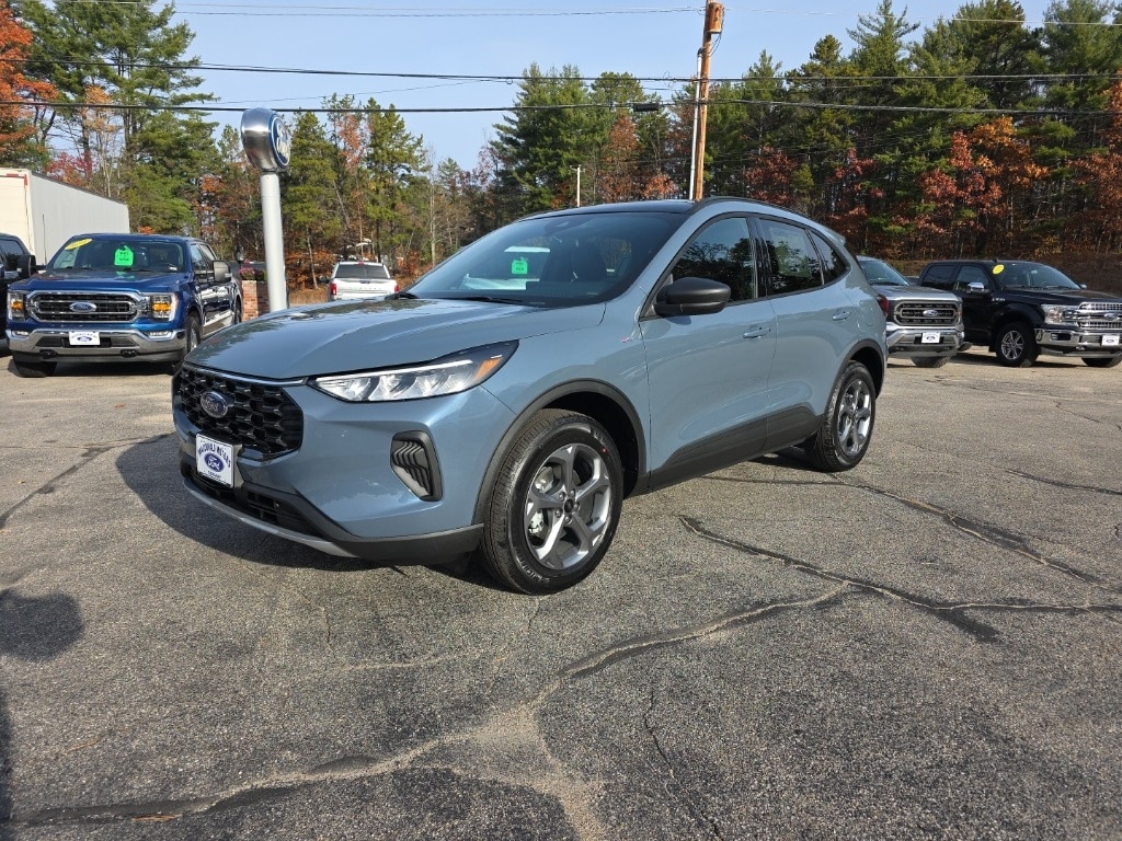 2026 Ford Escape ST-Line's photo