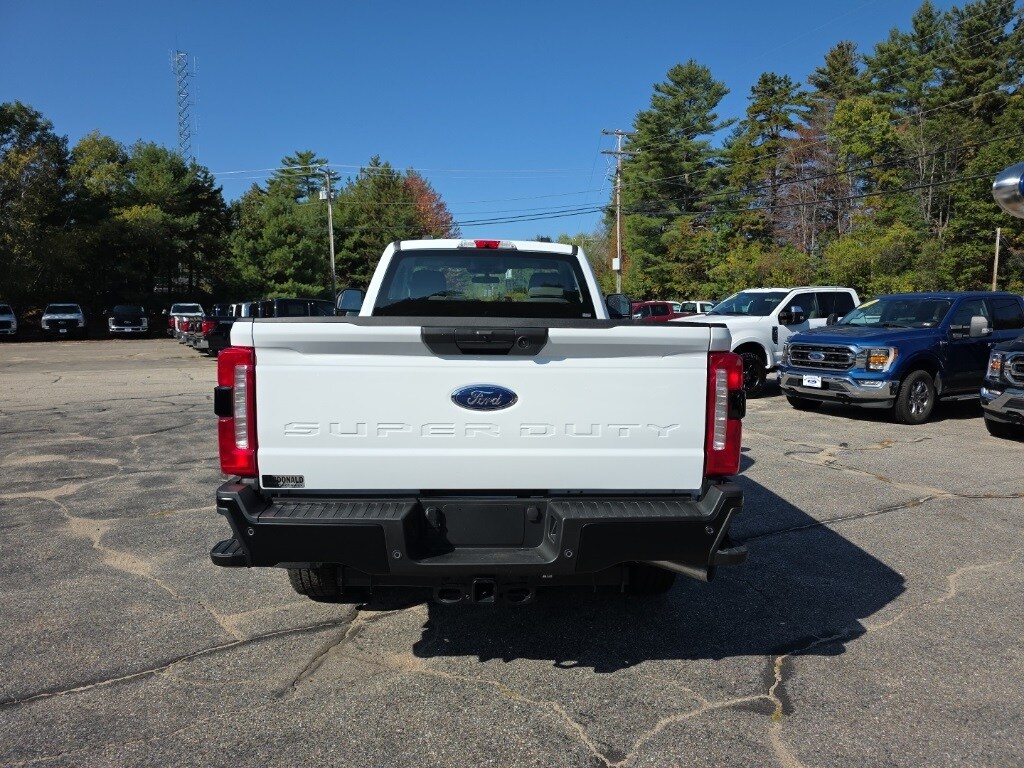 2026 Ford F-250 XL photo 4