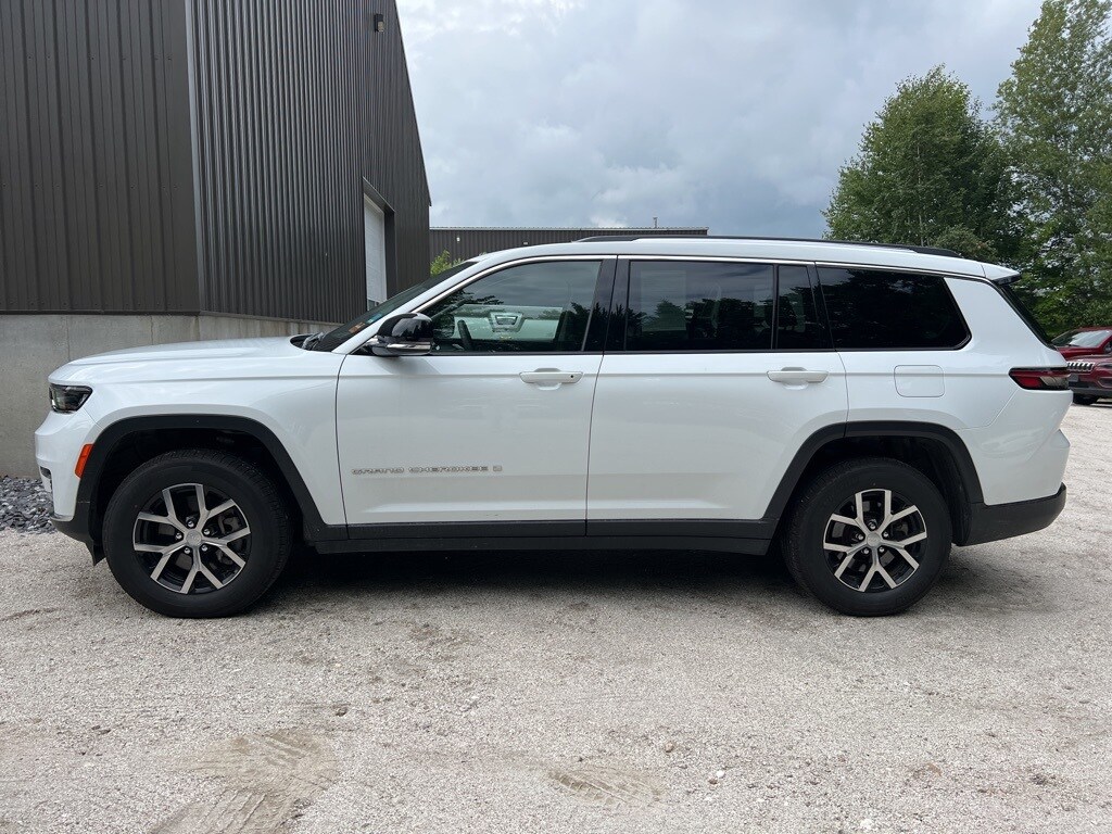 Used 2023 Jeep Grand Cherokee L Limited with VIN 1C4RJKBG4P8781613 for sale in Center Conway, NH