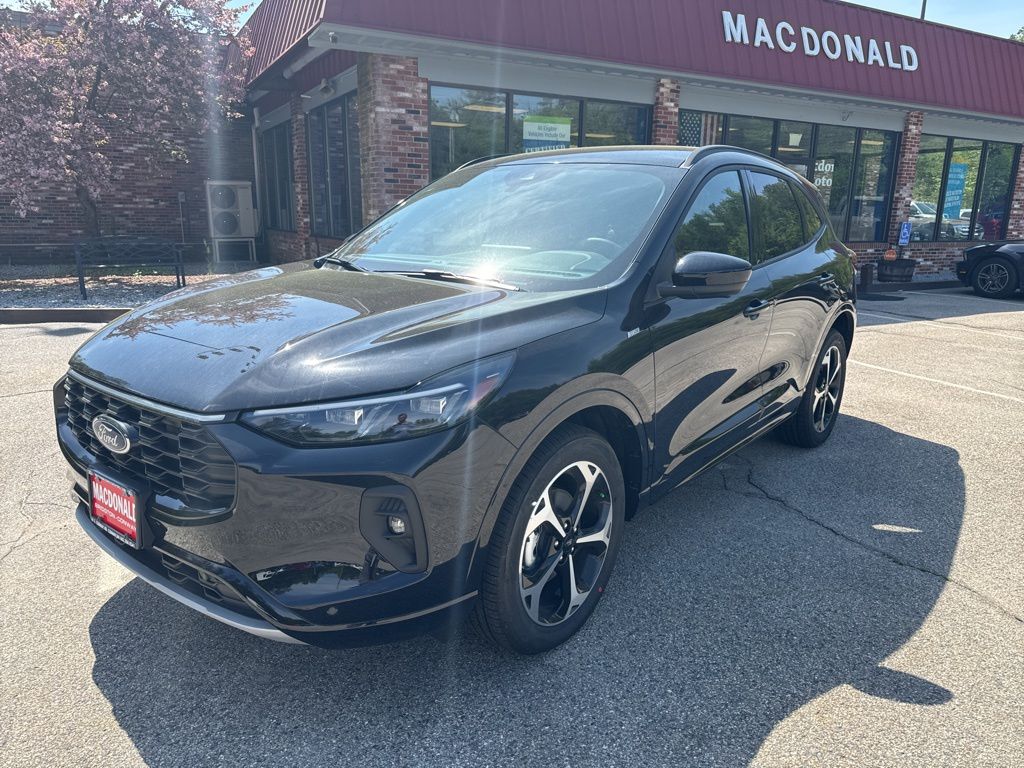 2024 Ford Escape ST-Line Elite AWD Hybrid's photo