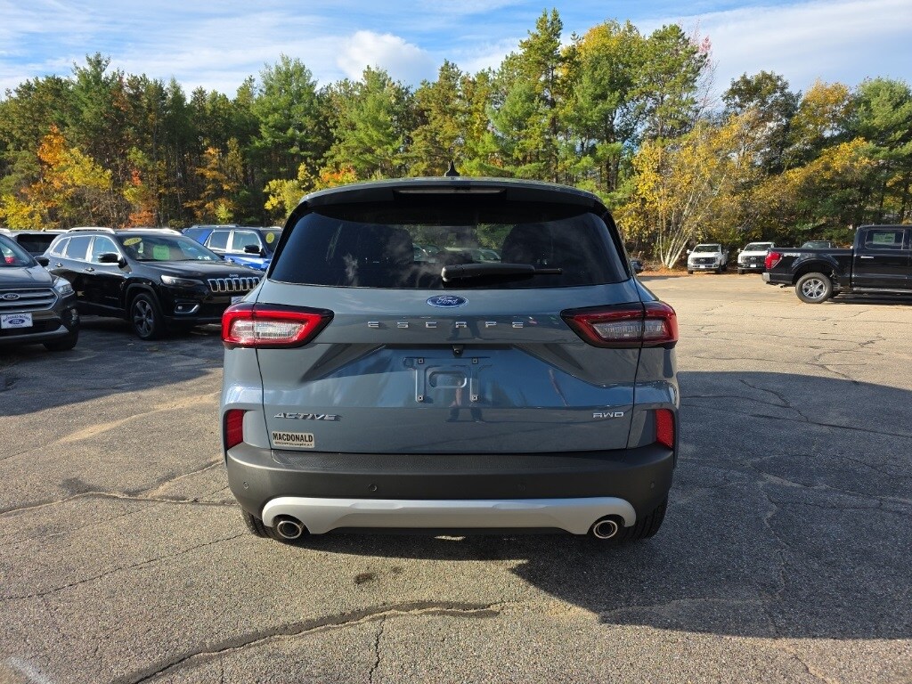 2026 Ford Escape Active photo 4