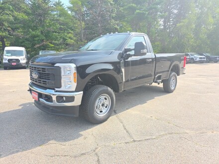 2025 Ford Super Duty F-250 XL TRUCK