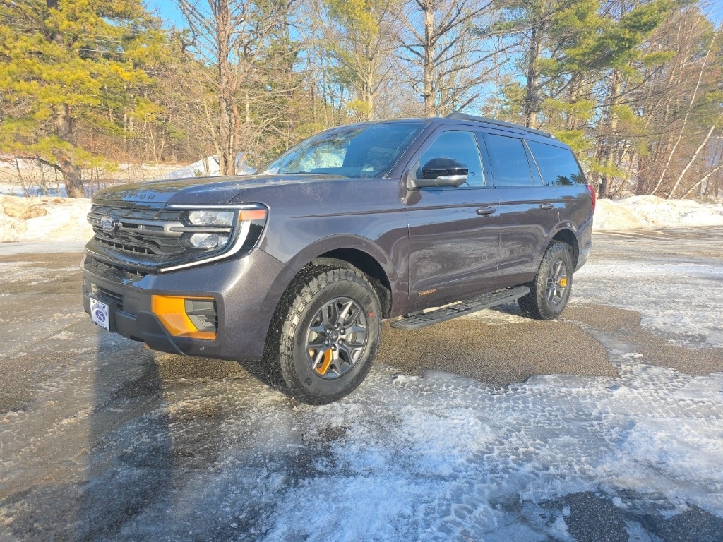 2025 Ford Expedition Tremor's photo