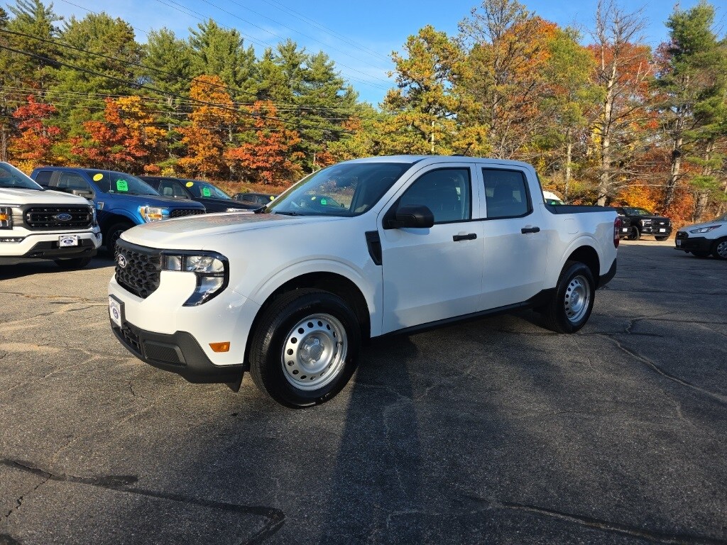 New 2025 Ford Maverick XL TRUCK