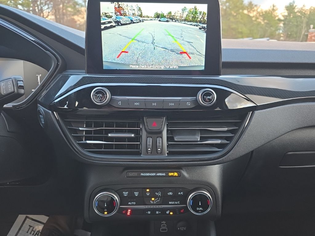2026 Ford Escape ST-Line - Photo 13