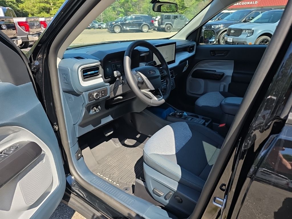 2025 Ford Maverick XLT - Photo 12