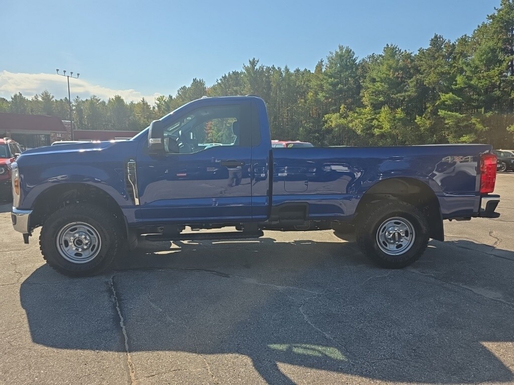 2026 Ford F-250 XL photo 2