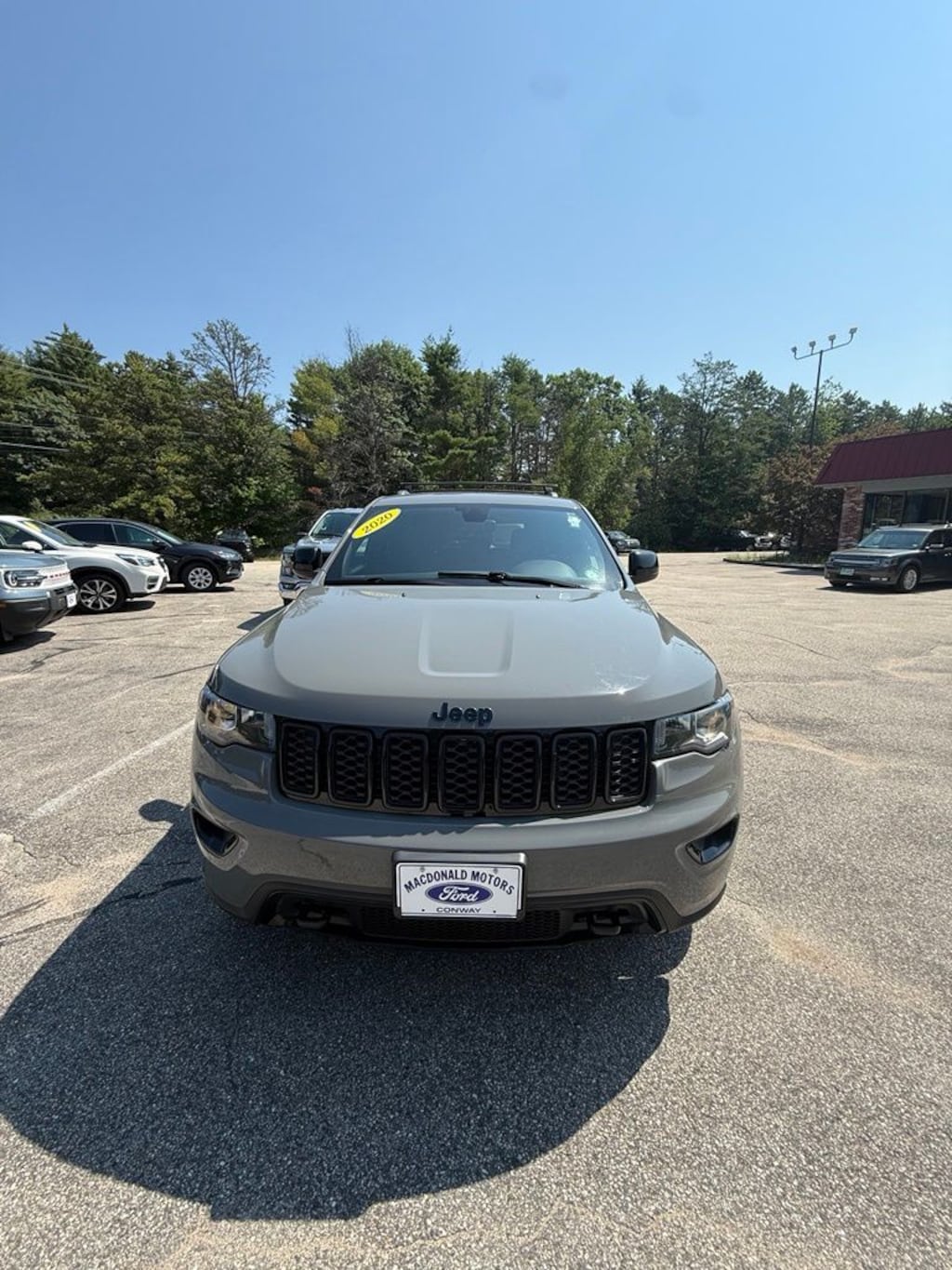 Used 2020 Jeep Grand Cherokee Laredo SUV