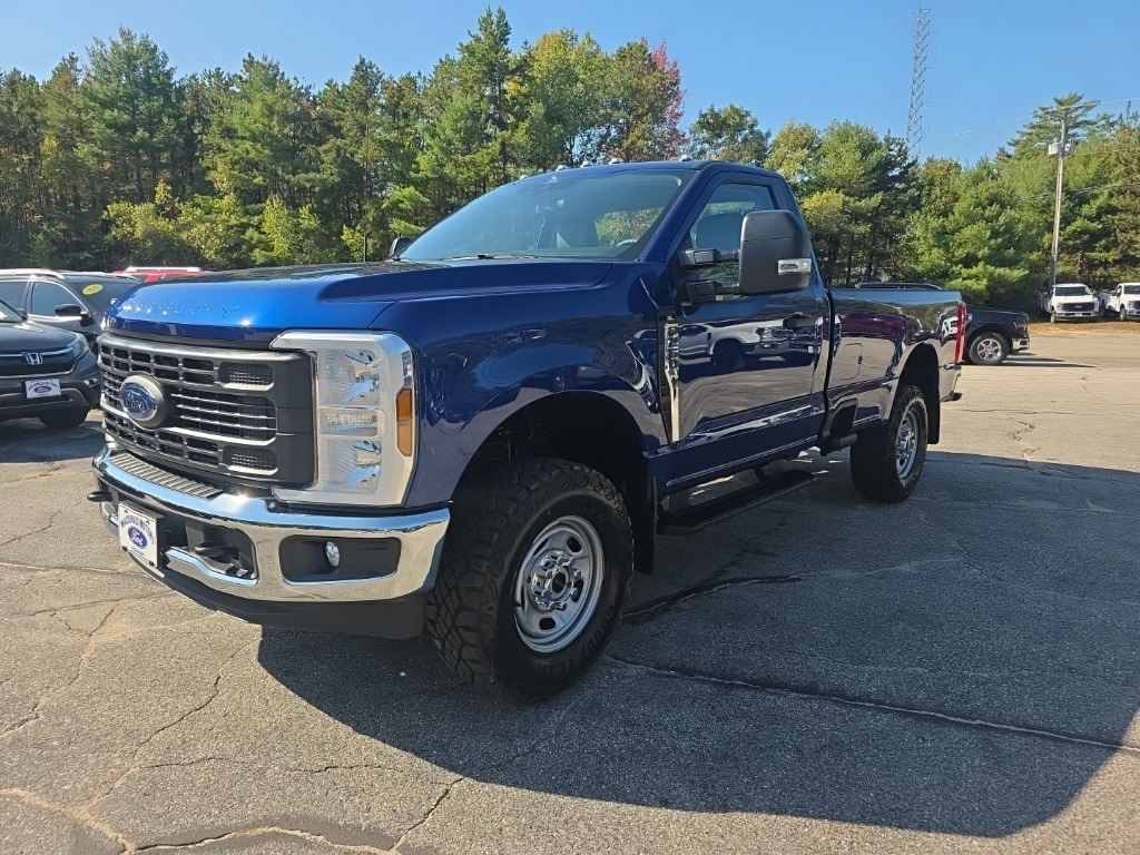 2026 Ford F-250 Super Duty XL's photo