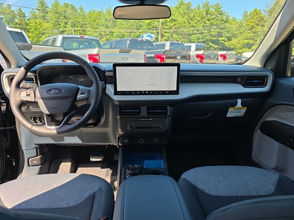 2025 Ford Maverick XLT - Photo 17