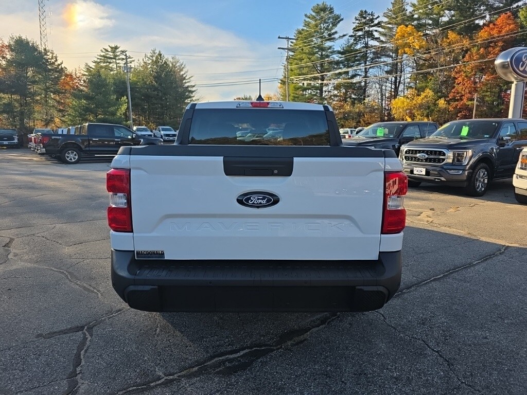 New 2025 Ford Maverick XL TRUCK