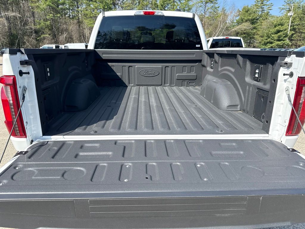 2025 Ford F-150 XL - Photo 6