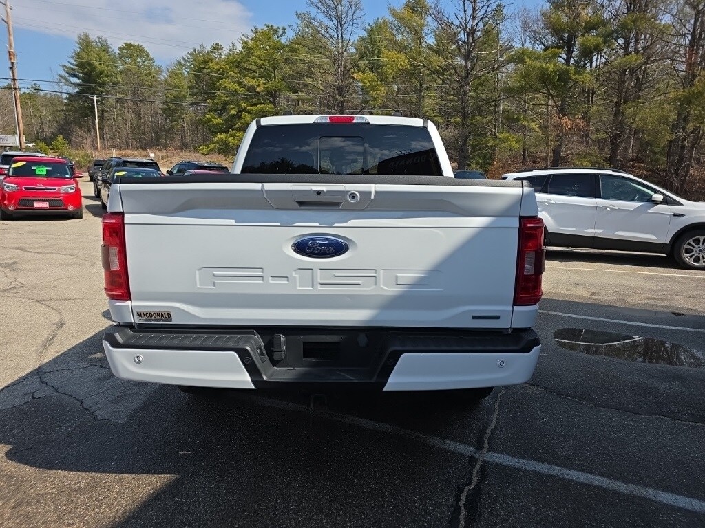 2023 Ford F-150 XLT photo 4