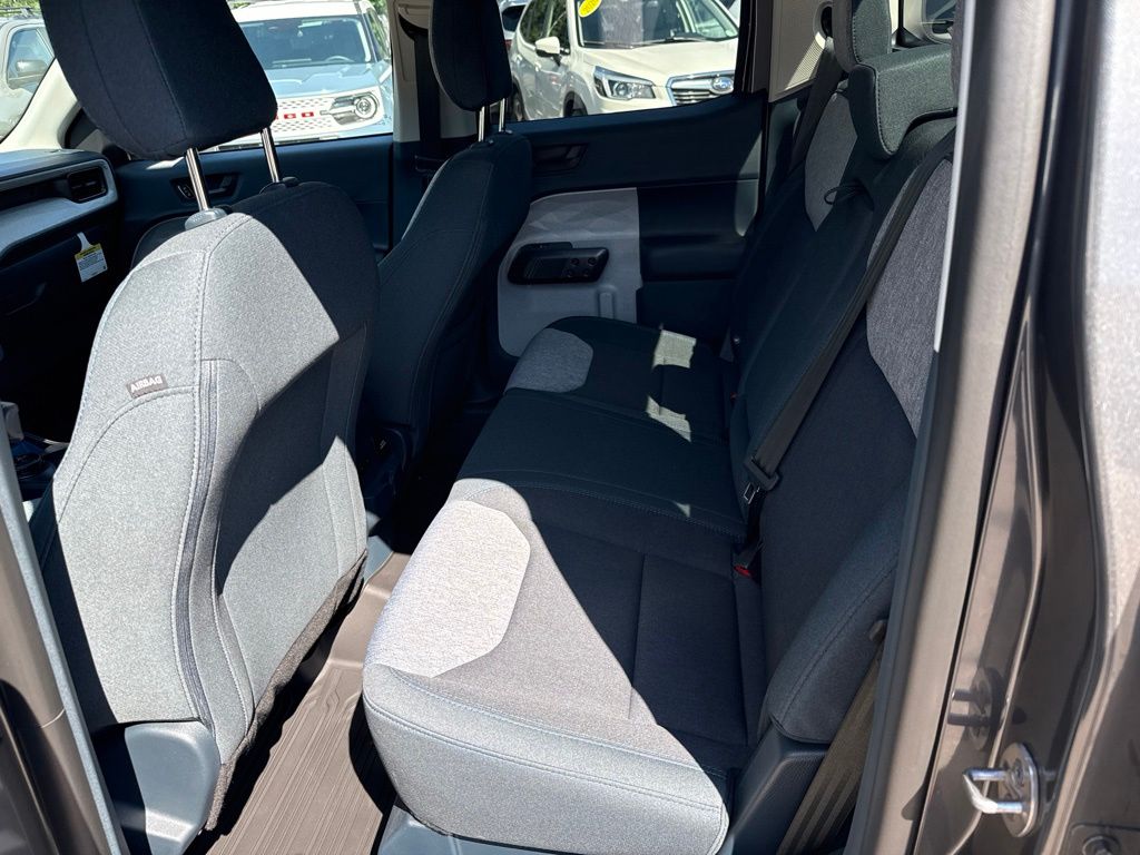 2025 Ford Maverick XLT - Photo 12