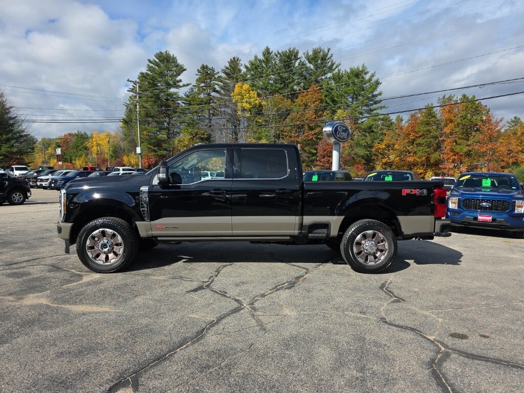 2026 Ford F-250 King Ranch photo 2