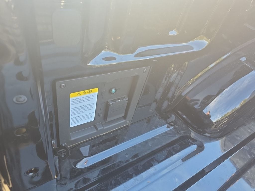 2025 Ford F-150 XLT - Photo 18