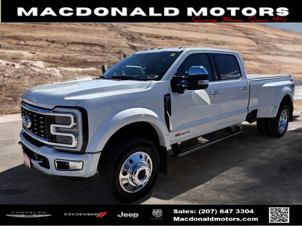 2024 Ford F-450 XL 4x4 Crew Cab 8' Box DRW's photo