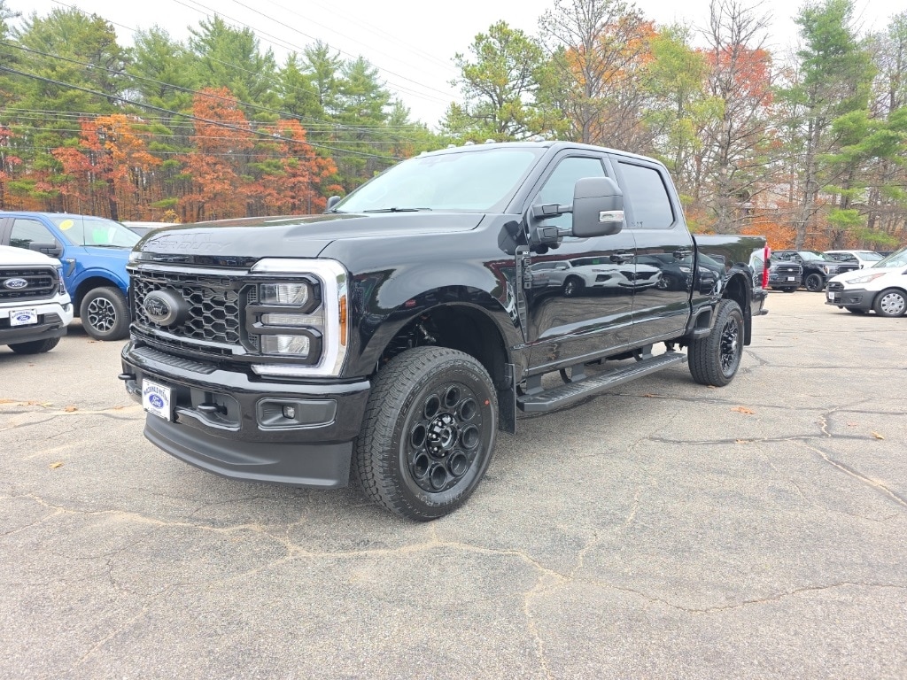 2026 Ford F-350 Super Duty XLT's photo