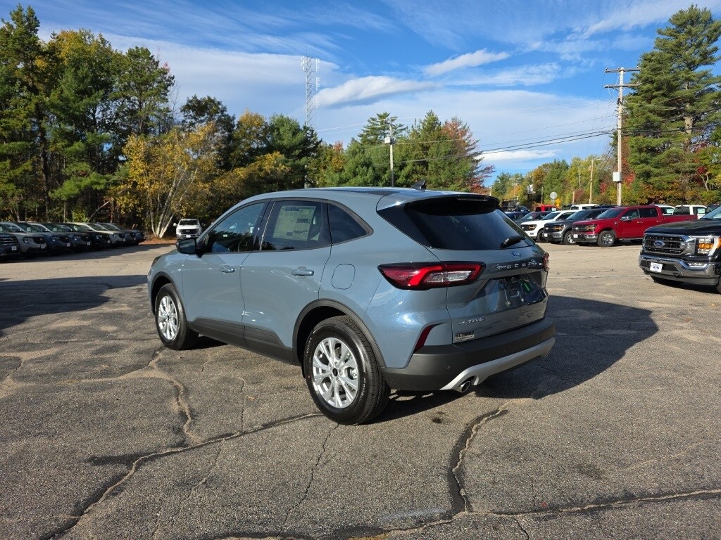 2026 Ford Escape Active photo 3