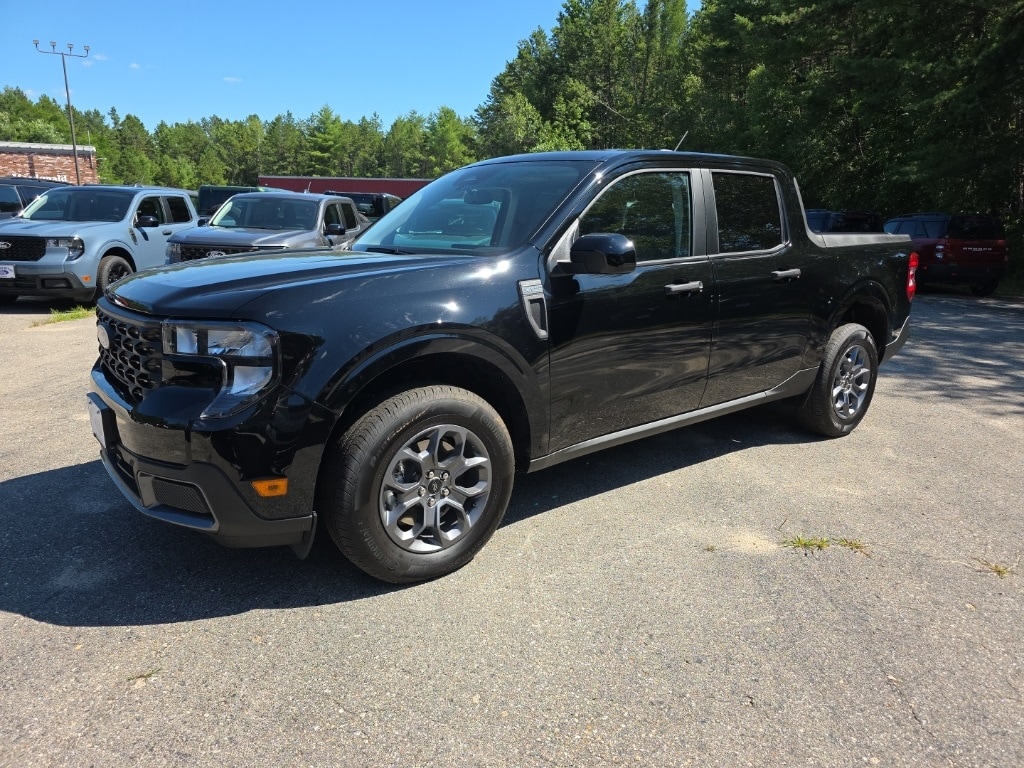 2025 Ford Maverick XLT's photo