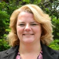 Staff member Mary Macdonald from ID_ed122e354361