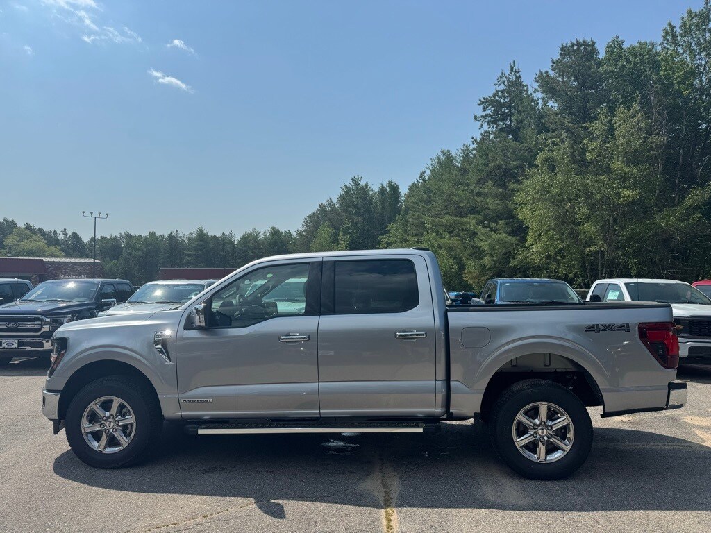 2025 Ford F-150 XLT photo 2