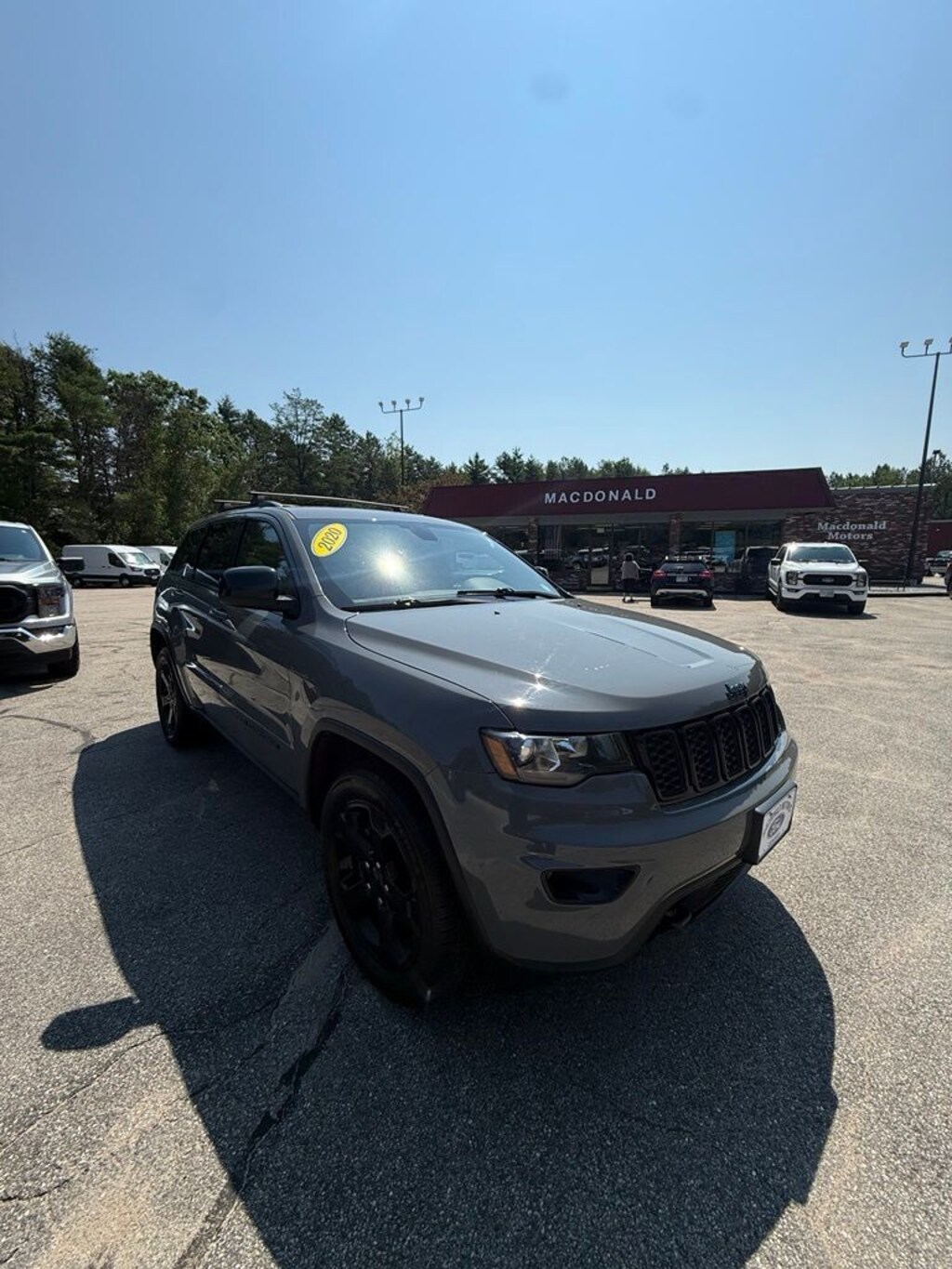 Used 2020 Jeep Grand Cherokee Laredo SUV