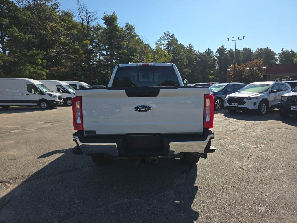 2026 Ford F-250 XL photo 4