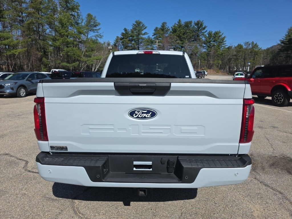 2025 Ford F-150 STX photo 4