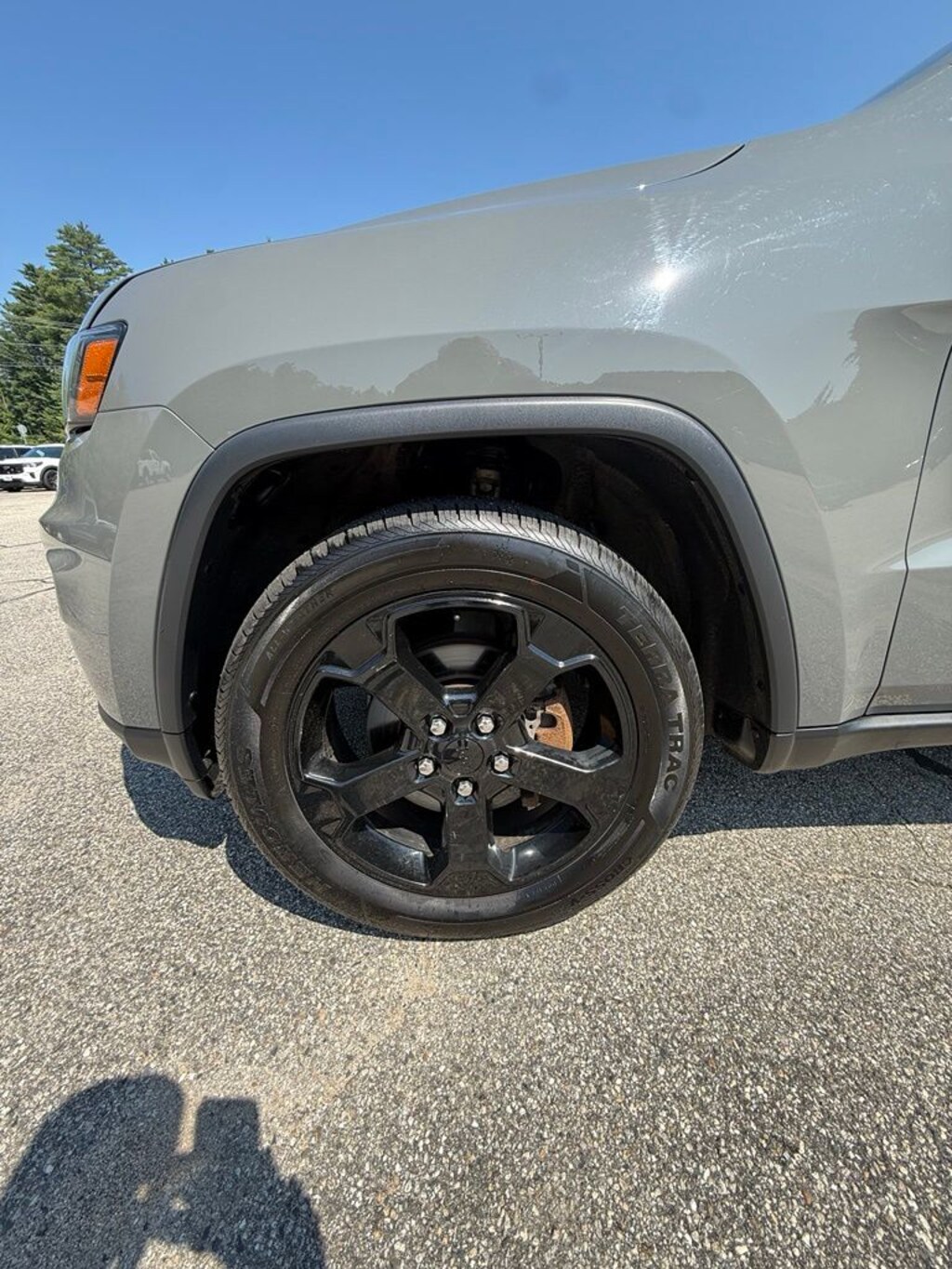 Used 2020 Jeep Grand Cherokee Laredo SUV