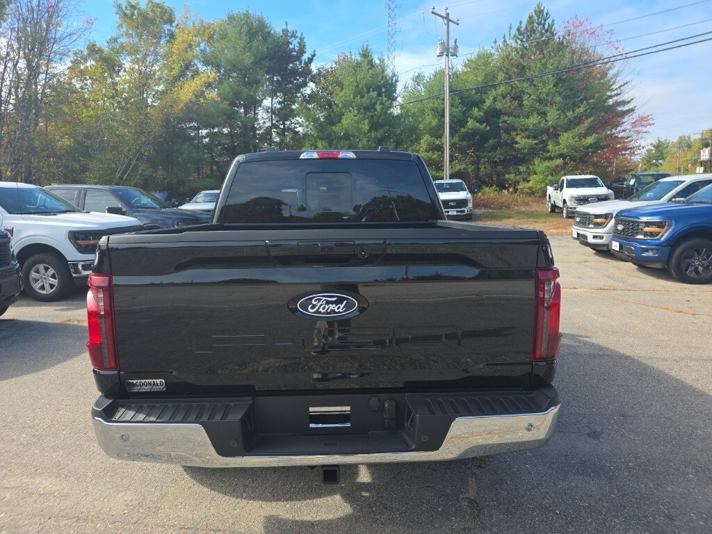 2025 Ford F-150 XLT photo 3