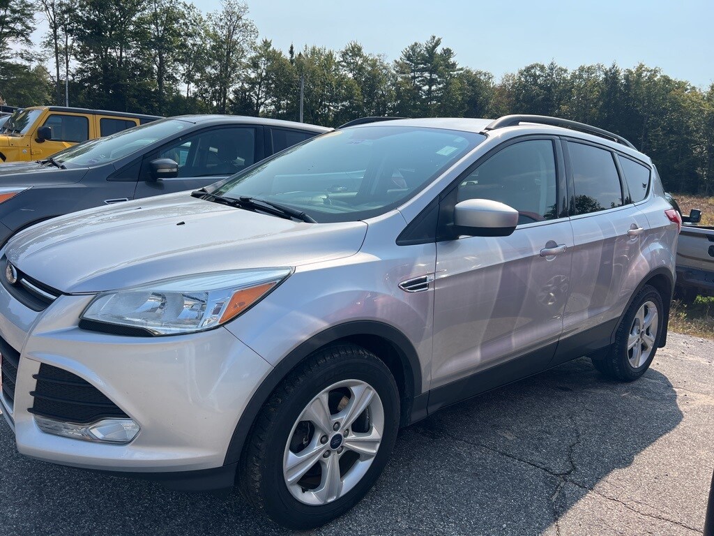 Used 2016 Ford Escape SE with VIN 1FMCU9G99GUB85240 for sale in Center Conway, NH