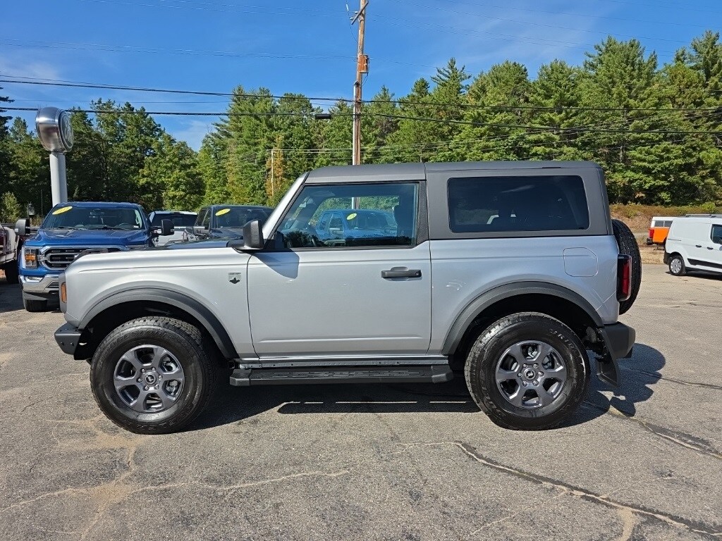 2024 Ford Bronco Big Bend photo 2