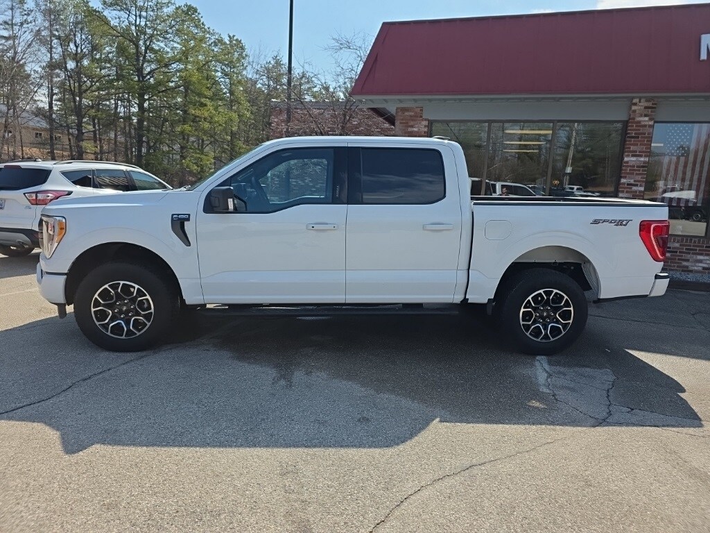 2023 Ford F-150 XLT photo 2