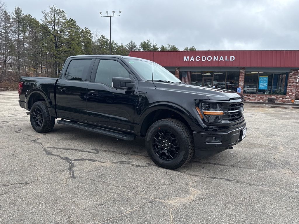 2026 Ford F-150 XLT photo 2