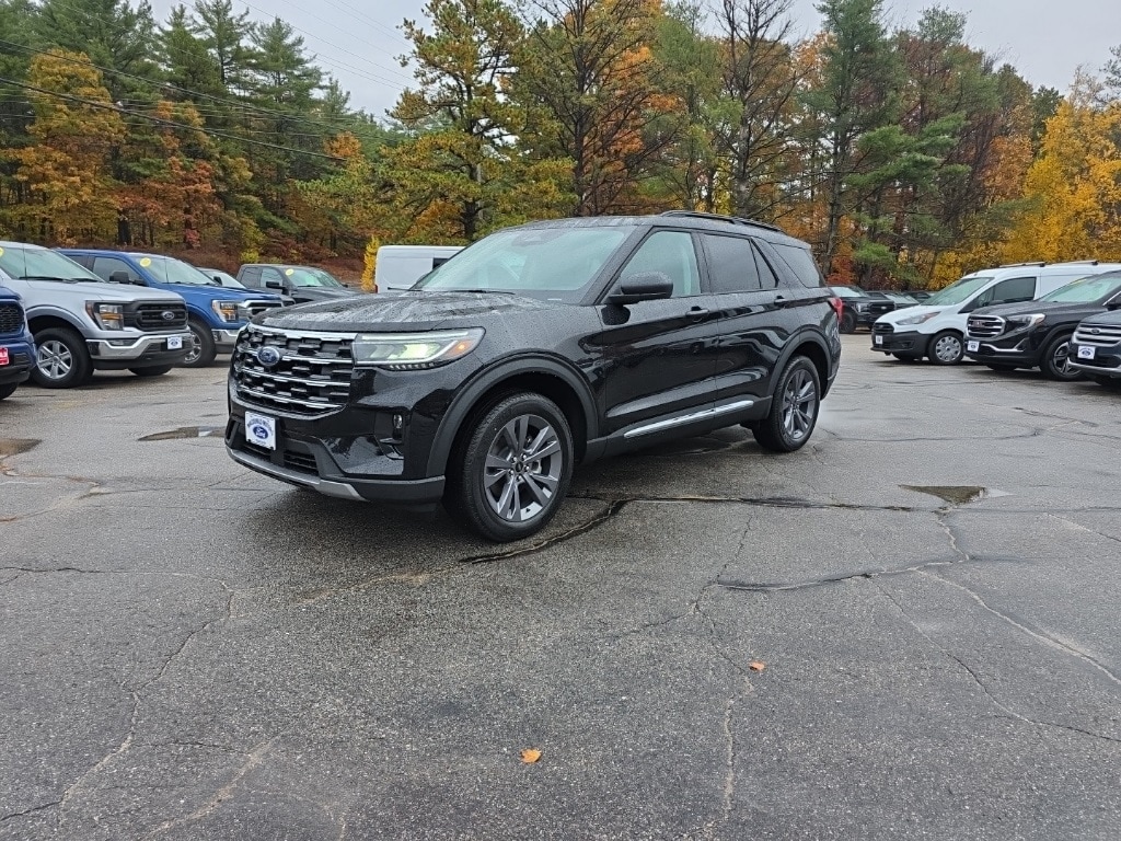 New 2025 Ford Explorer Active SUV