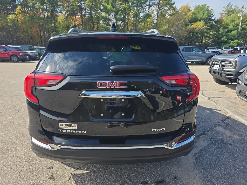 Used 2021 GMC Terrain SLT SUV