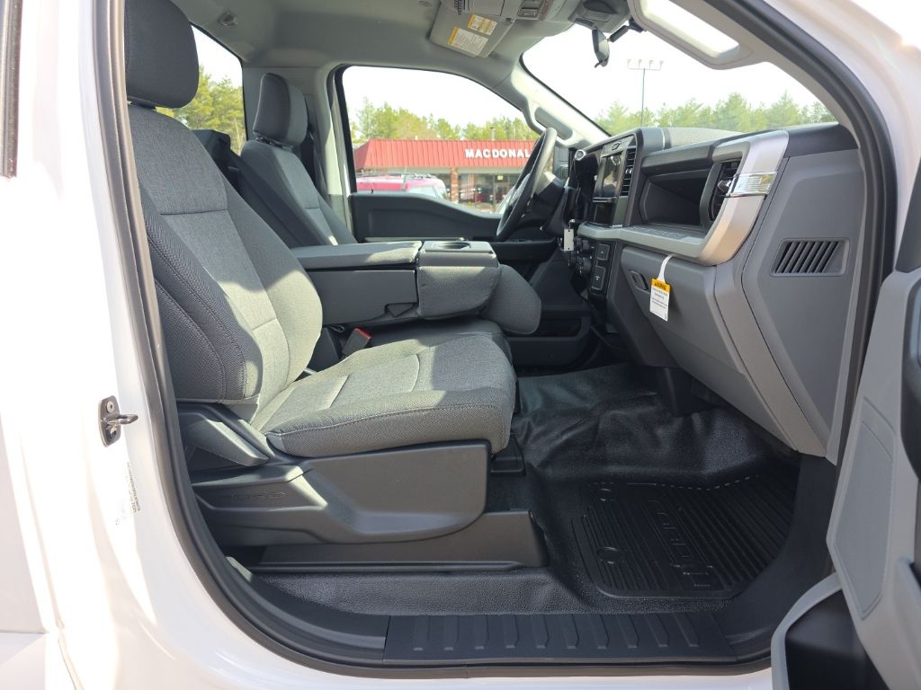 2026 Ford F-250 Super Duty XL - Photo 14